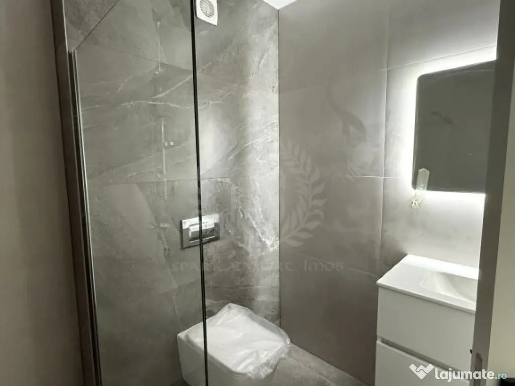 Apartament 3 camere / Penthouse, bloc nou, cartier Albert, 