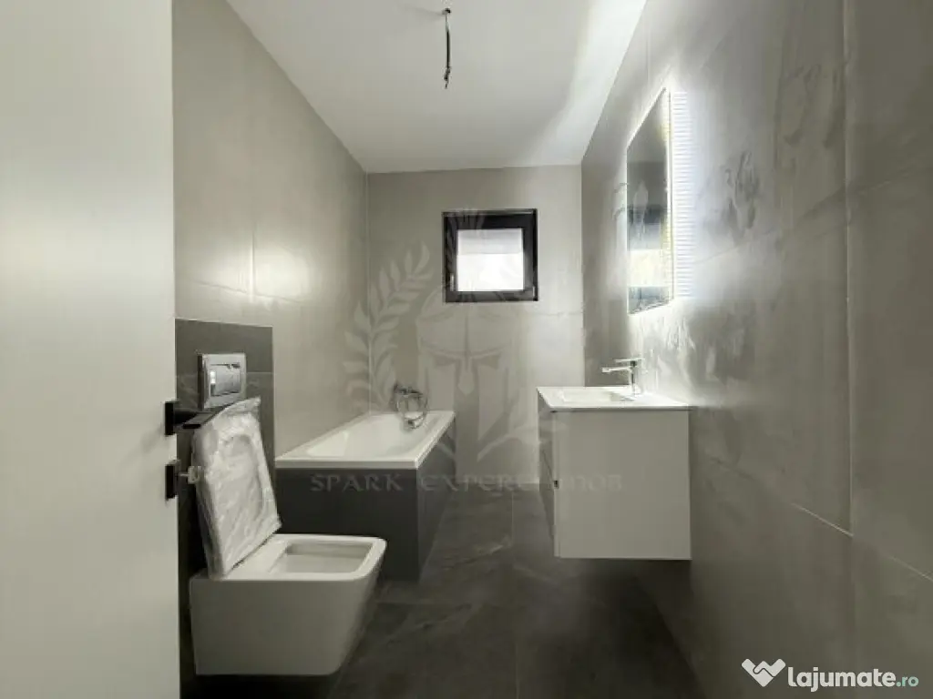 Apartament 3 camere / Penthouse, bloc nou, cartier Albert, 