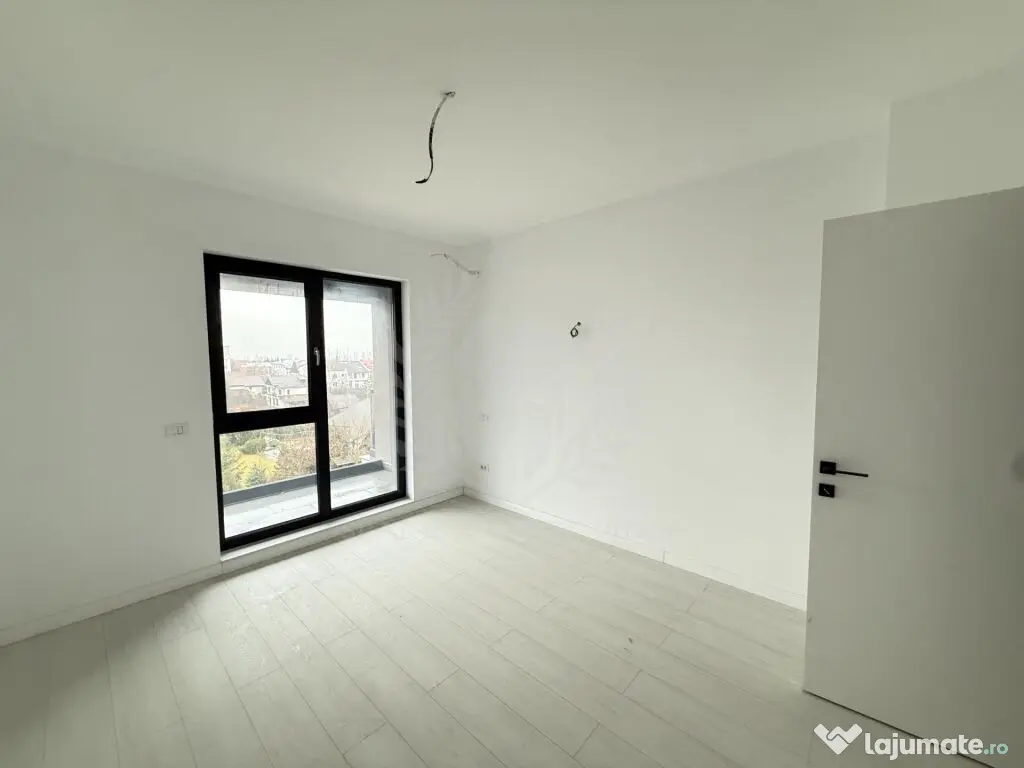 Apartament 3 camere / Penthouse, bloc nou, cartier Albert, 