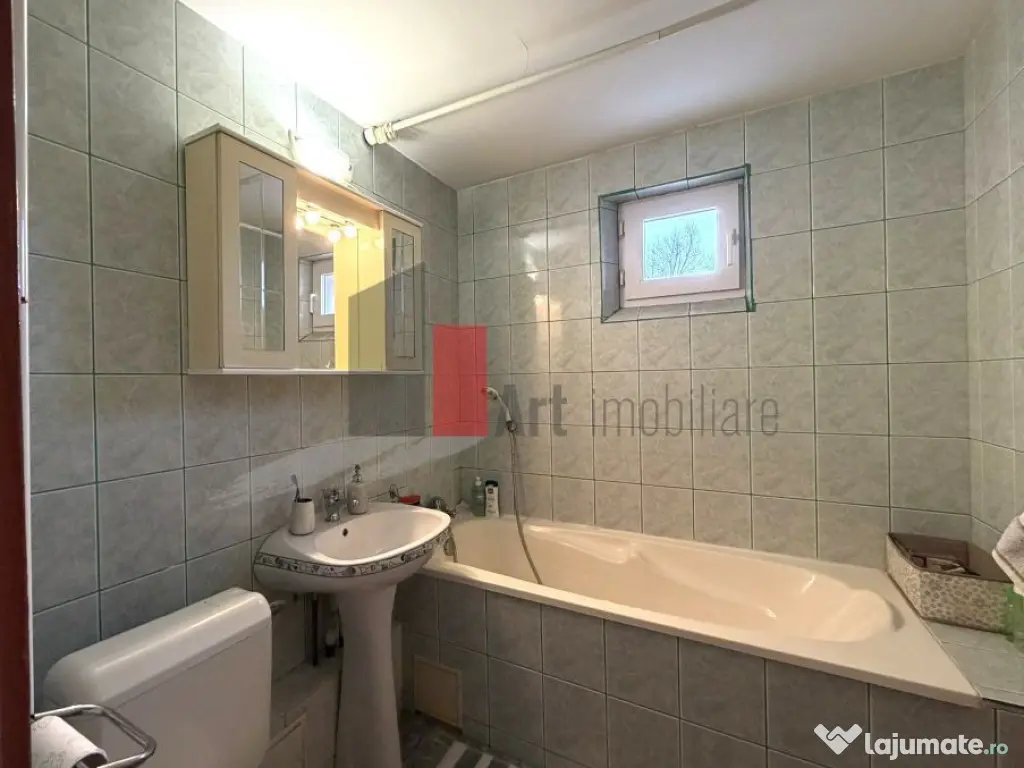 Apartament 4 camere zona Aparatorii Patriei\Berceni 