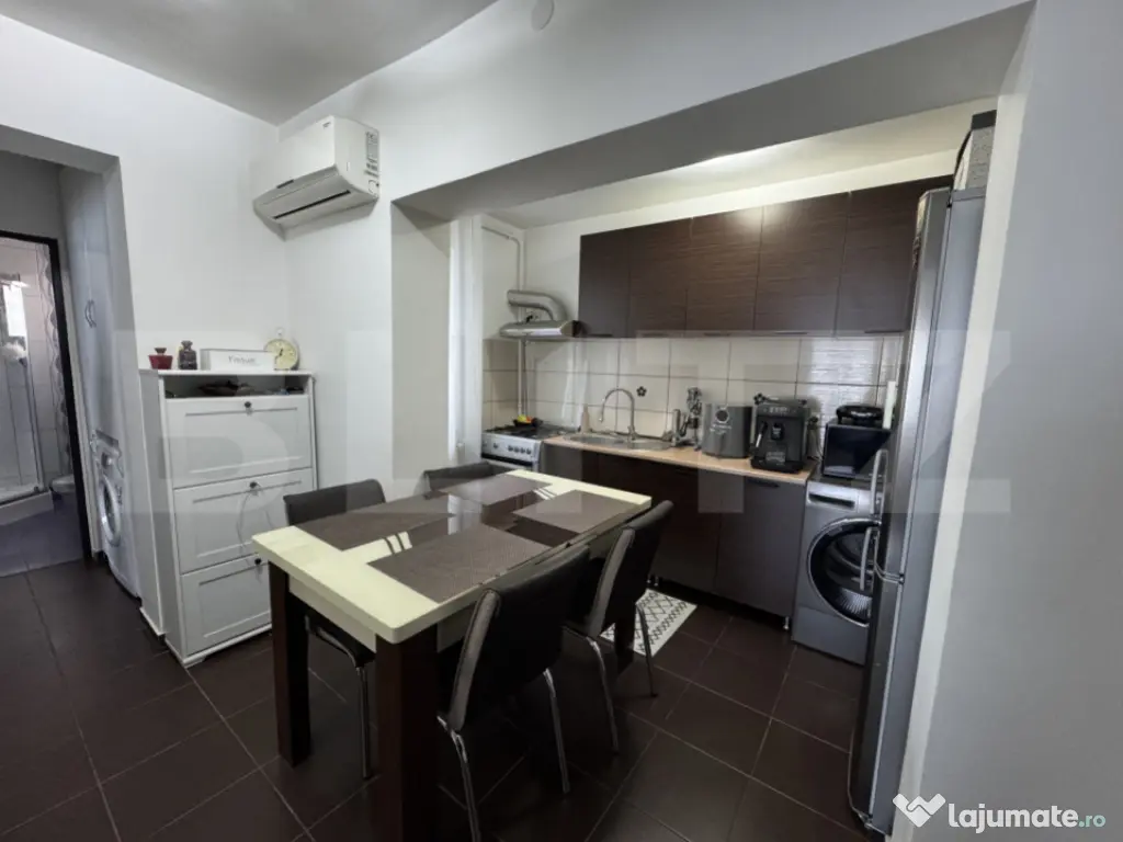 Apartament doua camere decomandat 47 mp zona Lidl 