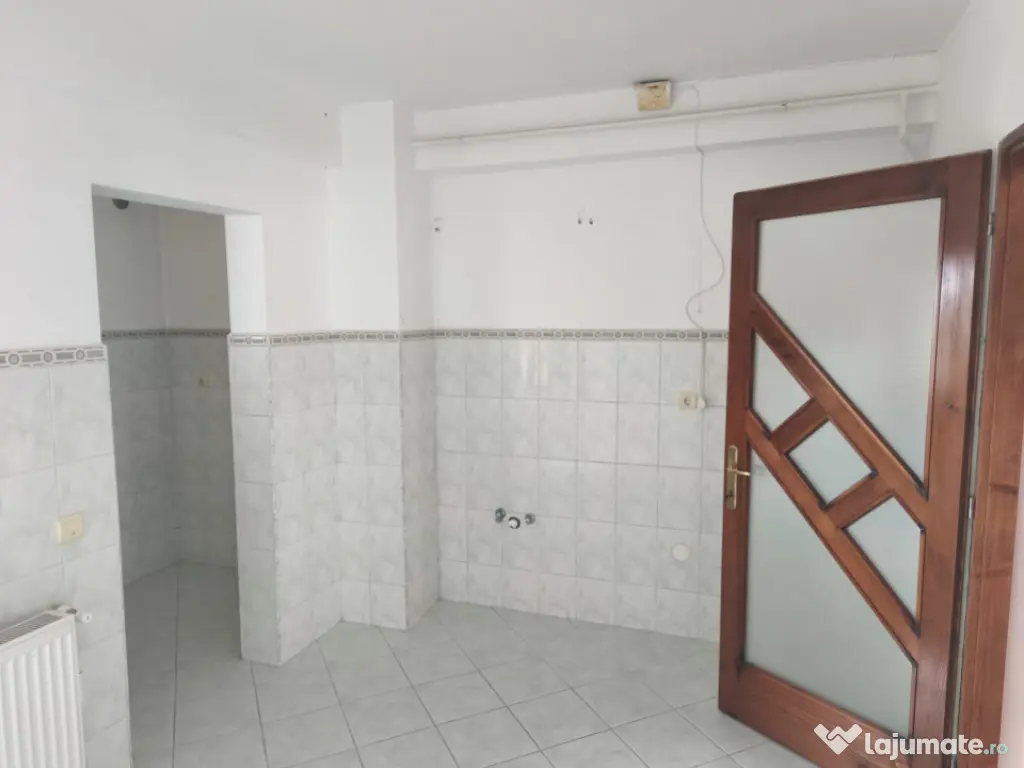 Apartament 2 camere, 78mp, Radauti 