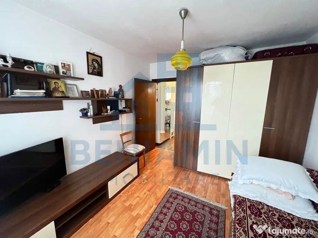 Apartament-3 Camere-Semidecomandat-65mp-Astra-Brasov 