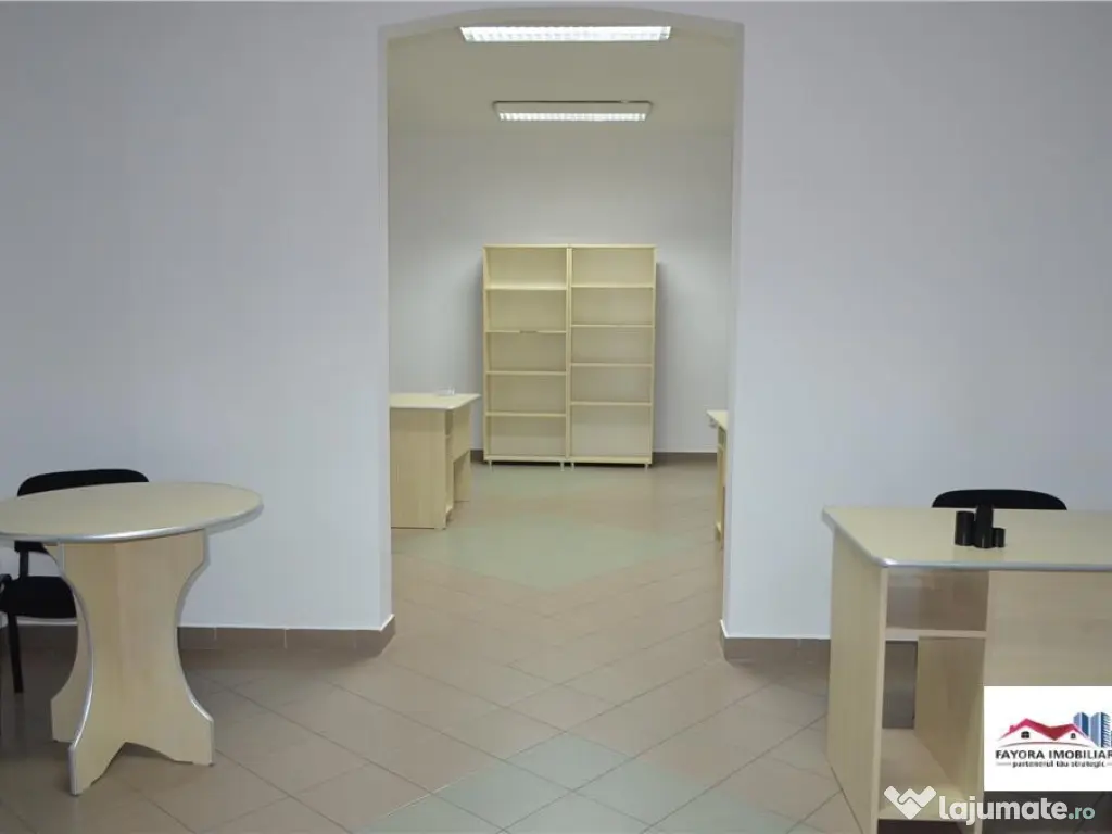 Casa si Spatiu Comercial de Zona Semicentrala