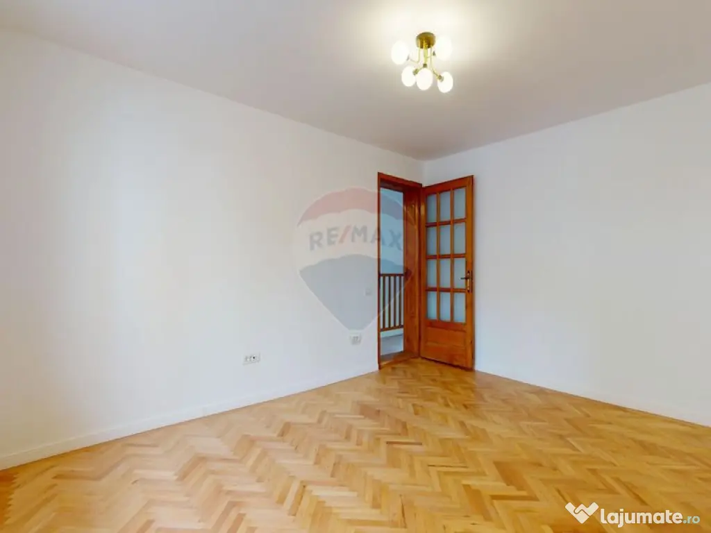 Casă 5 camere Făget cu garaj, ideală pentru locuință...