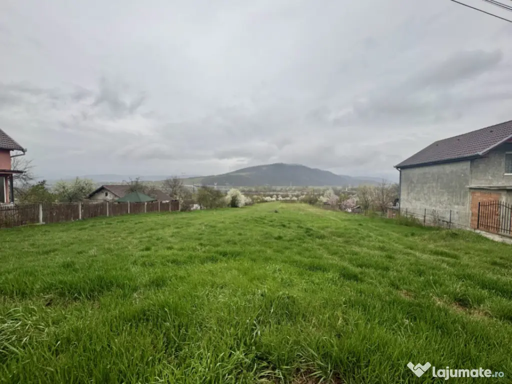 Teren intravilan, în Vetel, loc de casa, schimb cu apartame 