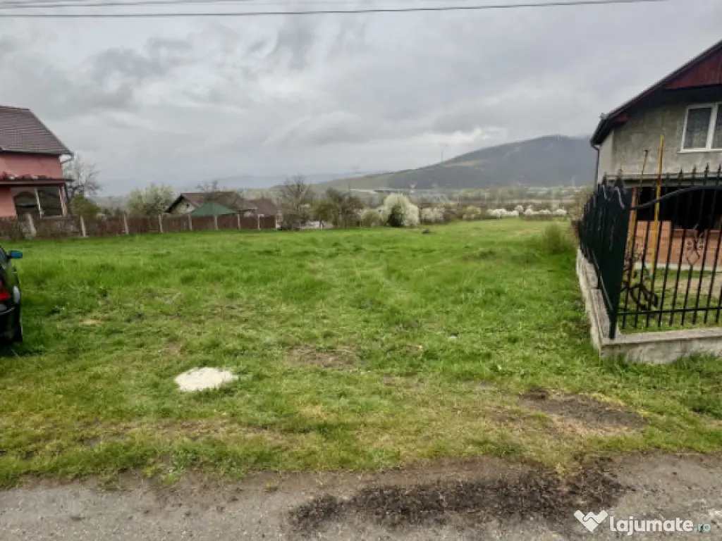 Teren intravilan, în Vetel, loc de casa, schimb cu apartame 