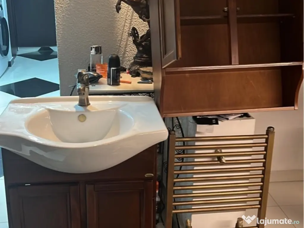 Set Baie Complet Vintage - Mobilier Lemn, Baterii și Calorifer Alamă