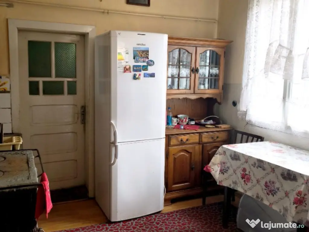 Casa de vanzare cu gradina,Turda Noua 