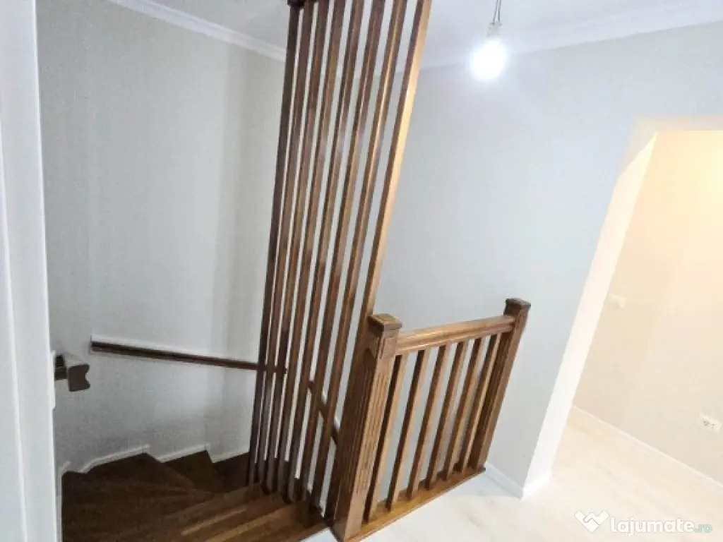 Casa noua,moderna tip duplex la alb/cheie si teren 250 mp,P.Neamt 