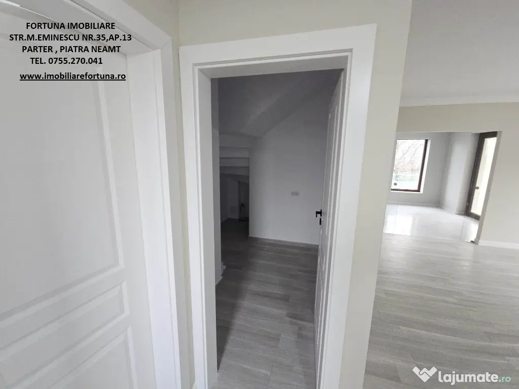 Casa noua,moderna tip duplex la alb/cheie si teren 250 mp,P.Neamt 