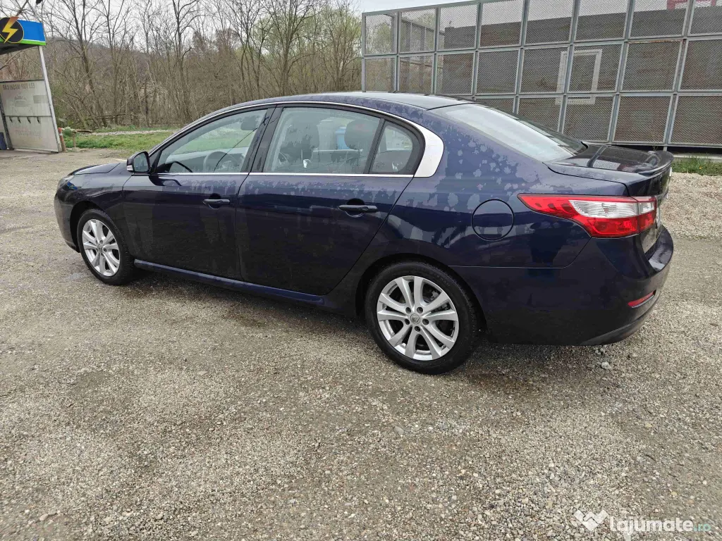 Renault Latitude 2011 – Elegant, Spațios, Întreținut, Full Confort