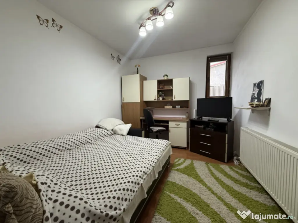 Garsonieră de vânzare în vilă – zona 23 August, etaj 1 