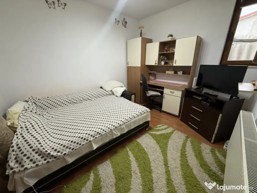 Garsonieră de vânzare în vilă – zona 23 August, etaj 1 