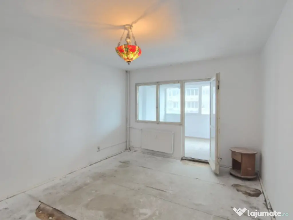 Apartament decomandat 2 camere, 60MP, etaj 1, Calea Doroban 