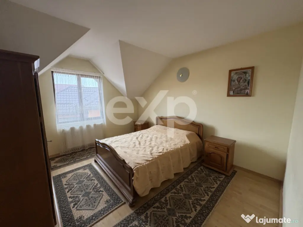 Casa de vazare Bradu la pret de apartament 