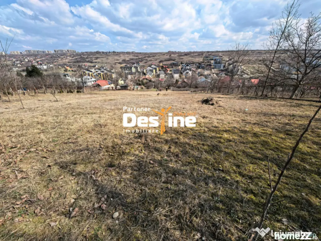 Comision 0% Teren intravilan 3000 mp Str. Soarelui la asfalt 