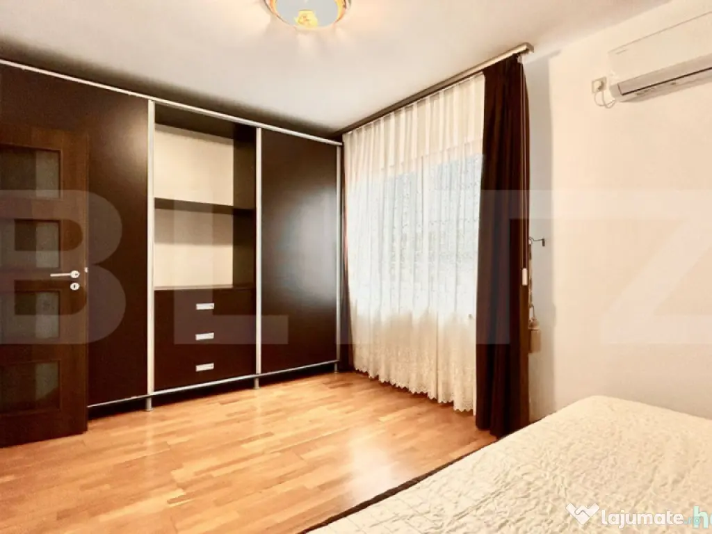 Apartament cu 3 camere în curte privată 