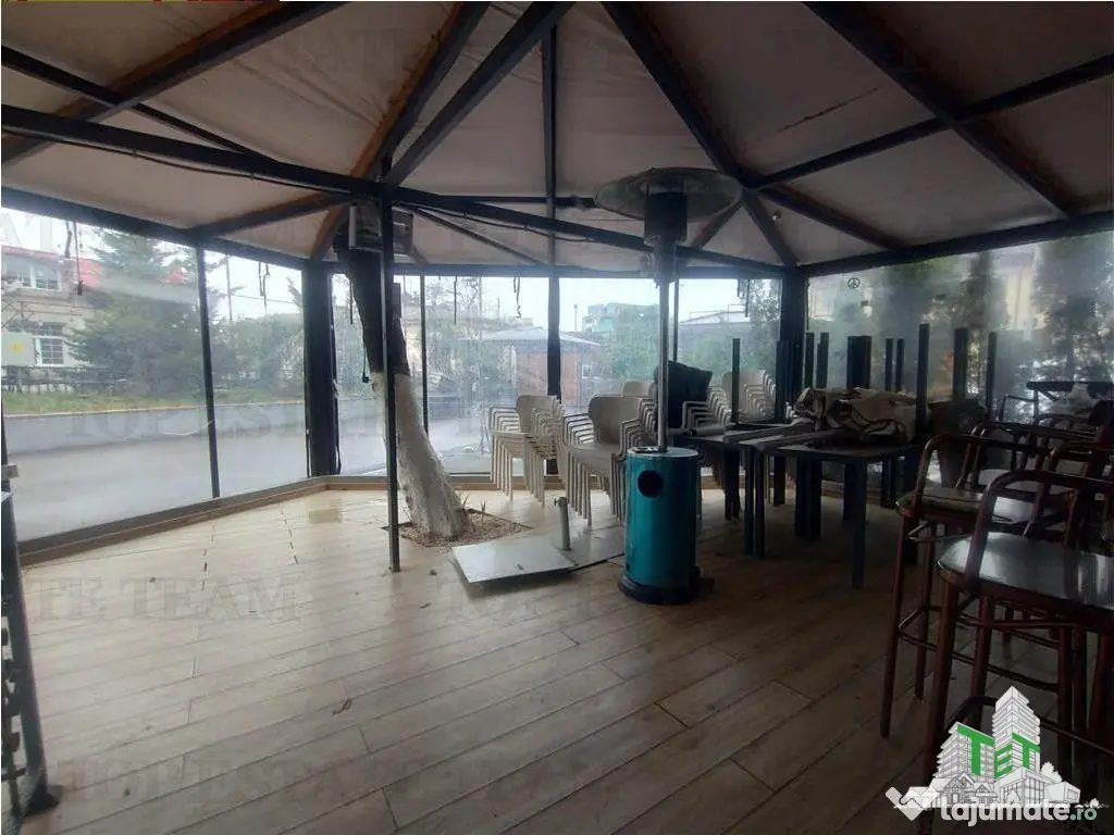 Ocazie! Spatiu comercial generos 93 mp cu foisor 50 mp zona 