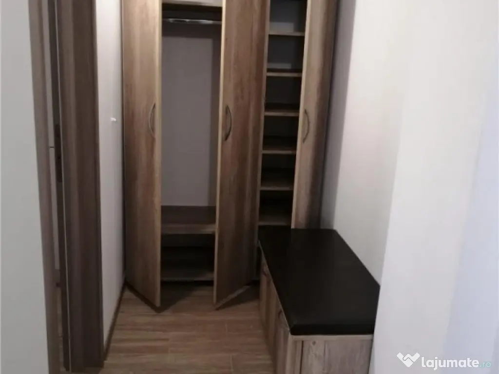 Apartament 2 camere zona Coresi cu loc de parcare inclus 