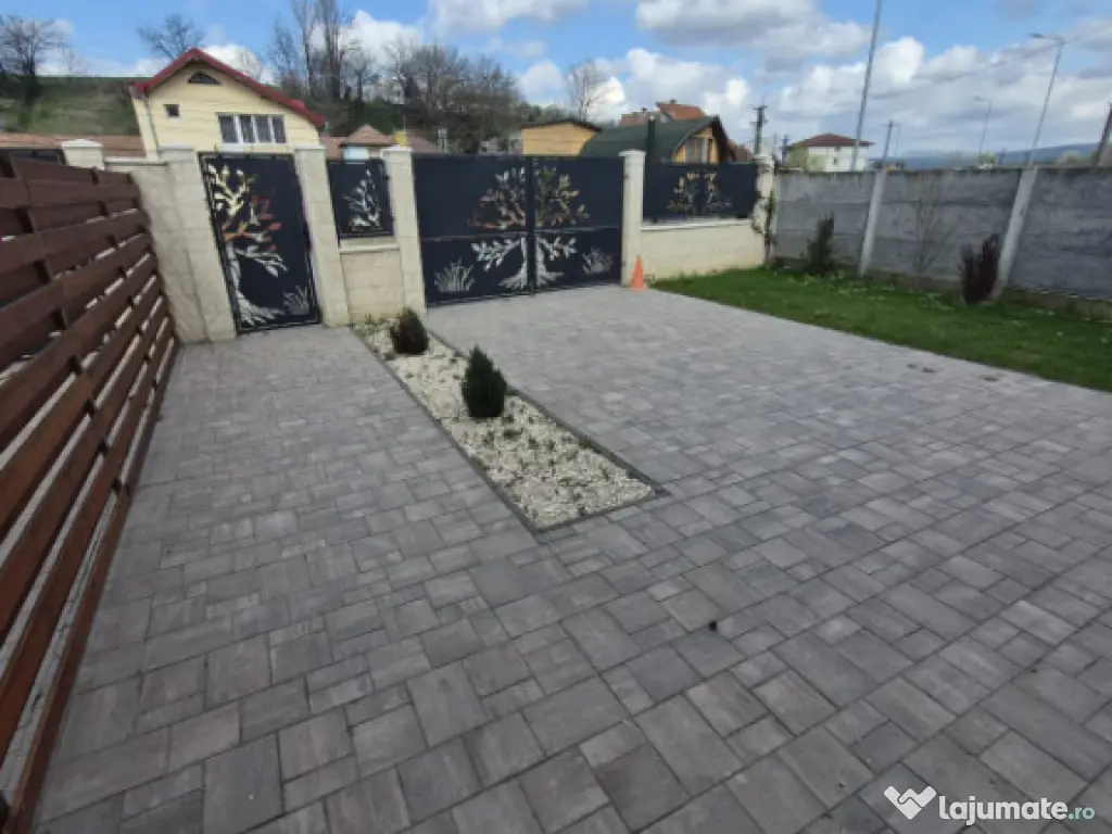 Casa / vila 4 camere in apropiere de Cetatea Alba Carolina 