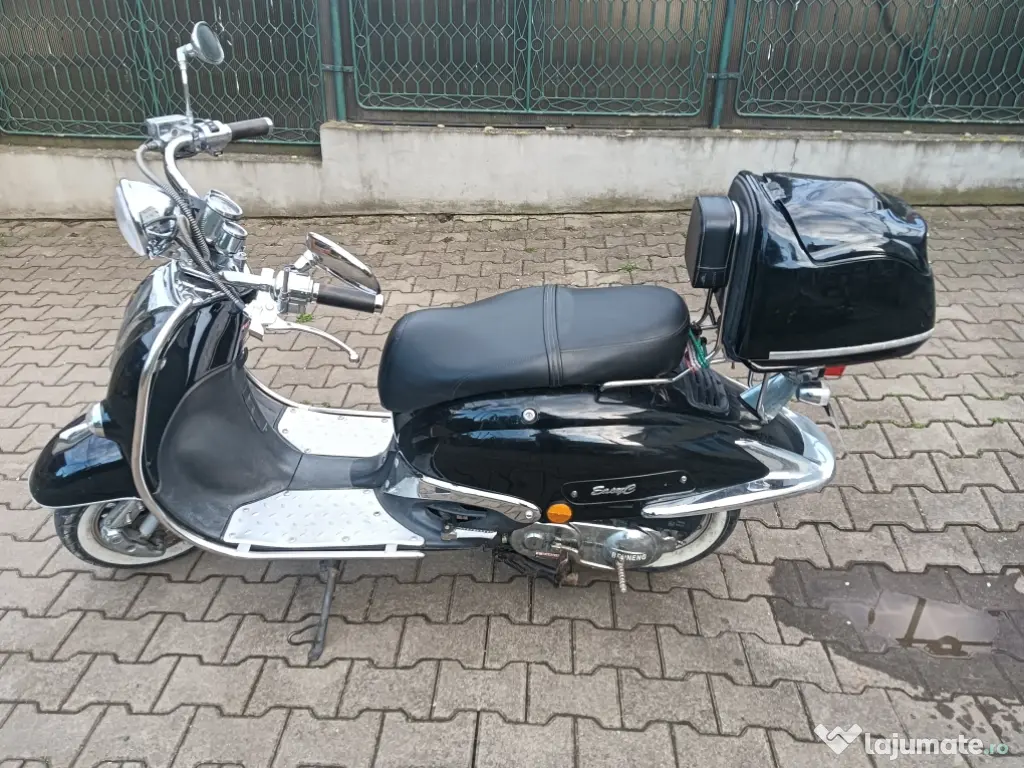 Scuter Znen vintage chopper 