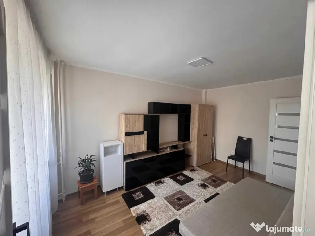 Închiriez apartament cu 1 camera, chirie 