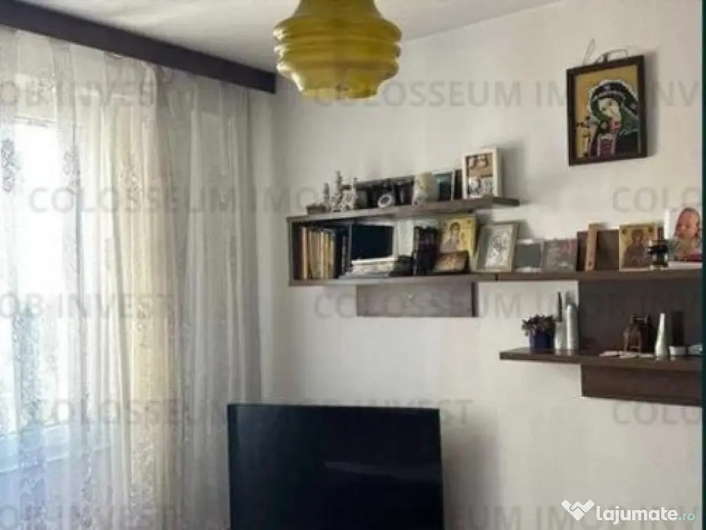 Apartament 3 camere, decomandat - zona Astra 