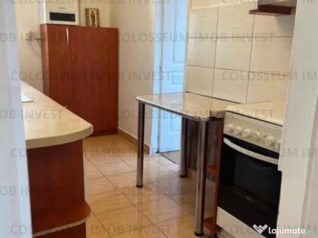Apartament 2 camere, decomandat - zona Centrul Civic 