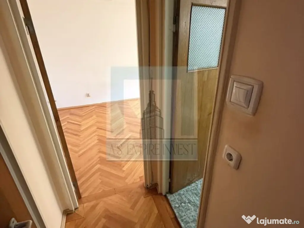 Apartament 2 camere ,50 mp - zona Centrul Civic 