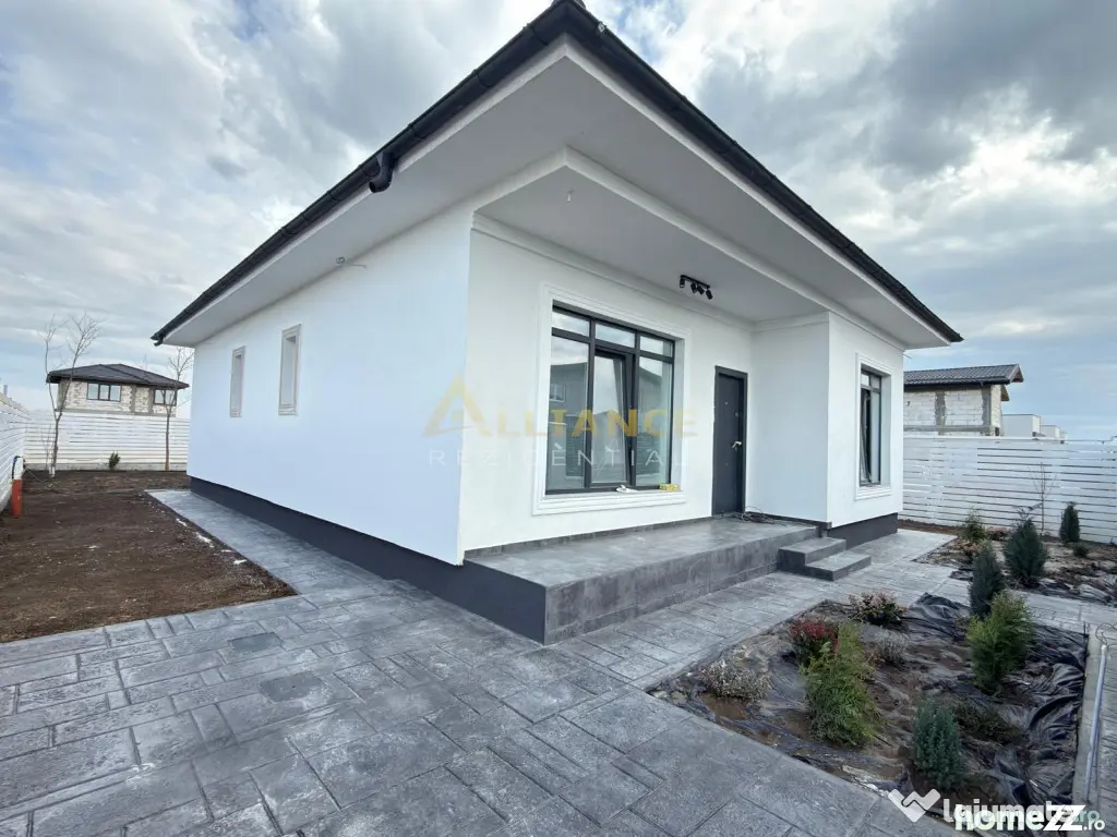 Vila Individuala | P Pod | 4 camere | Curte amenajata 