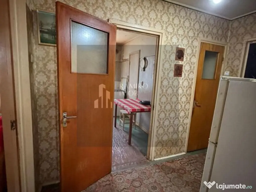 Apartament 3 camere decomandat Emil Racovita / Alexandru ... 