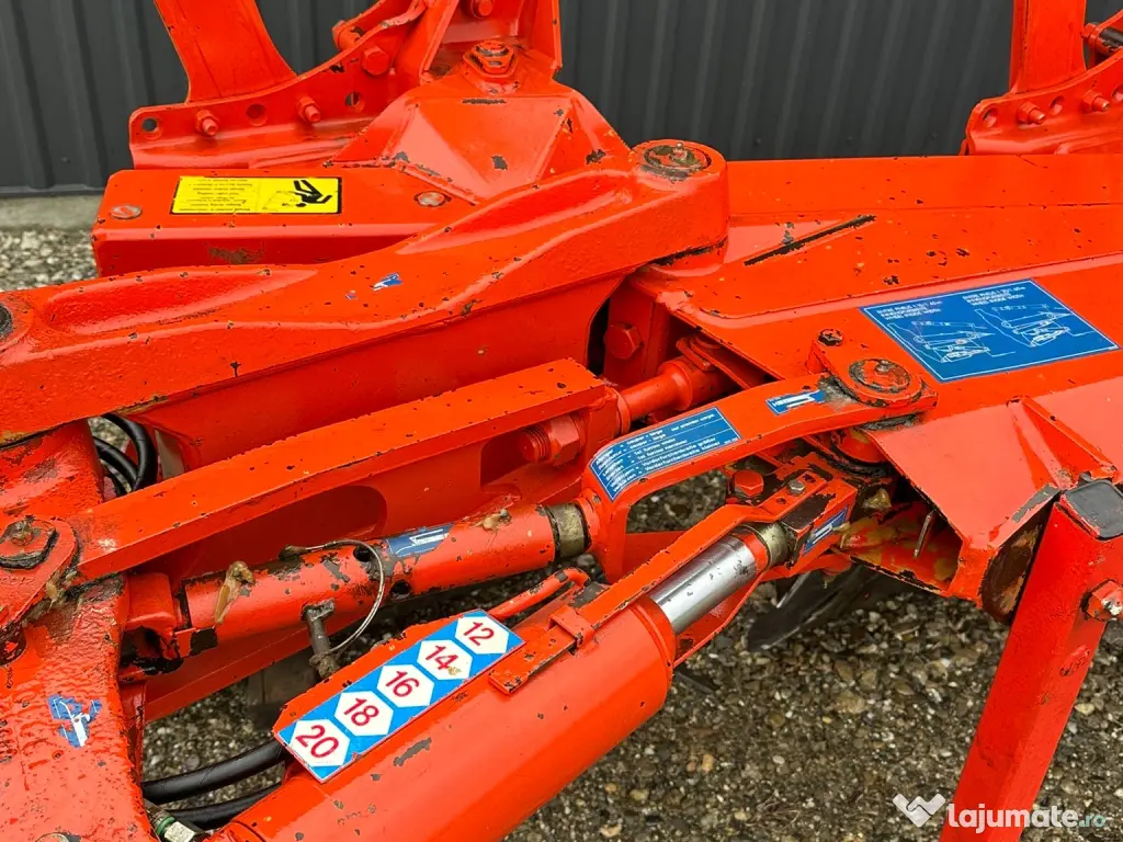 Plug KUHN VARIMASTER 151 4+1 