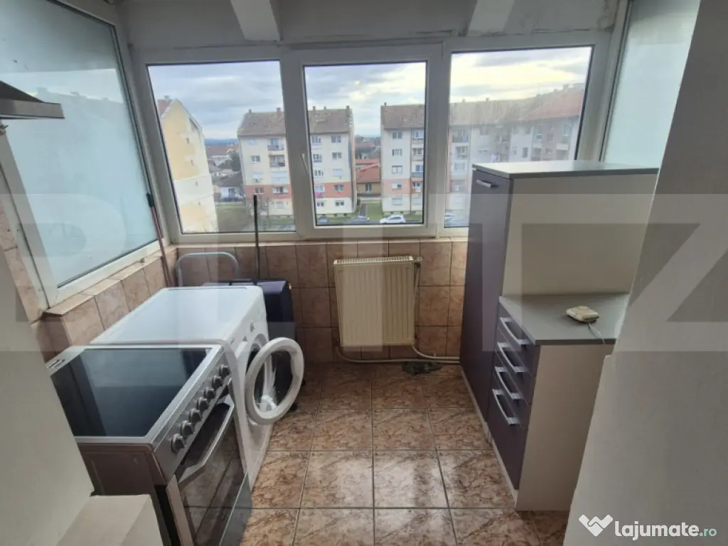 Apartament 3 camere, 75.77 mp, zona Carpati 2 