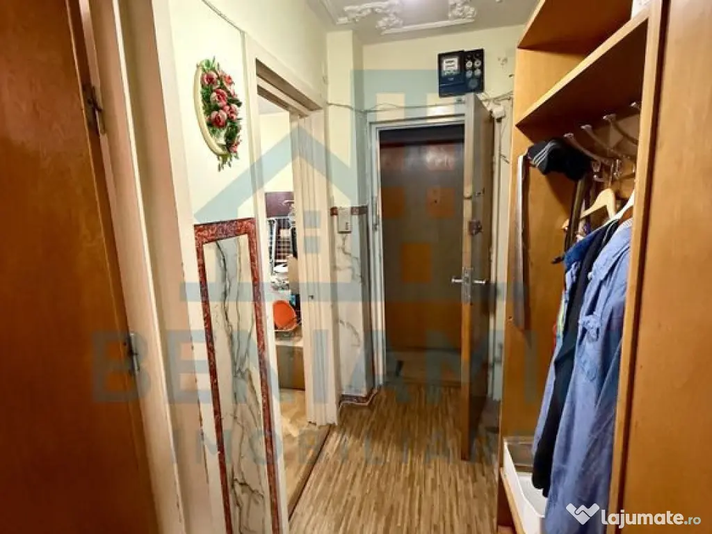 3 decomandate - parter - 65mp - centrala - gol - Scriitor... 