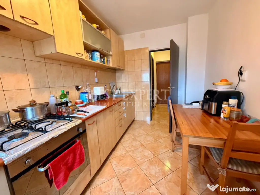 Apartament 3 camere Complet mobilat– Câmpia Libertății