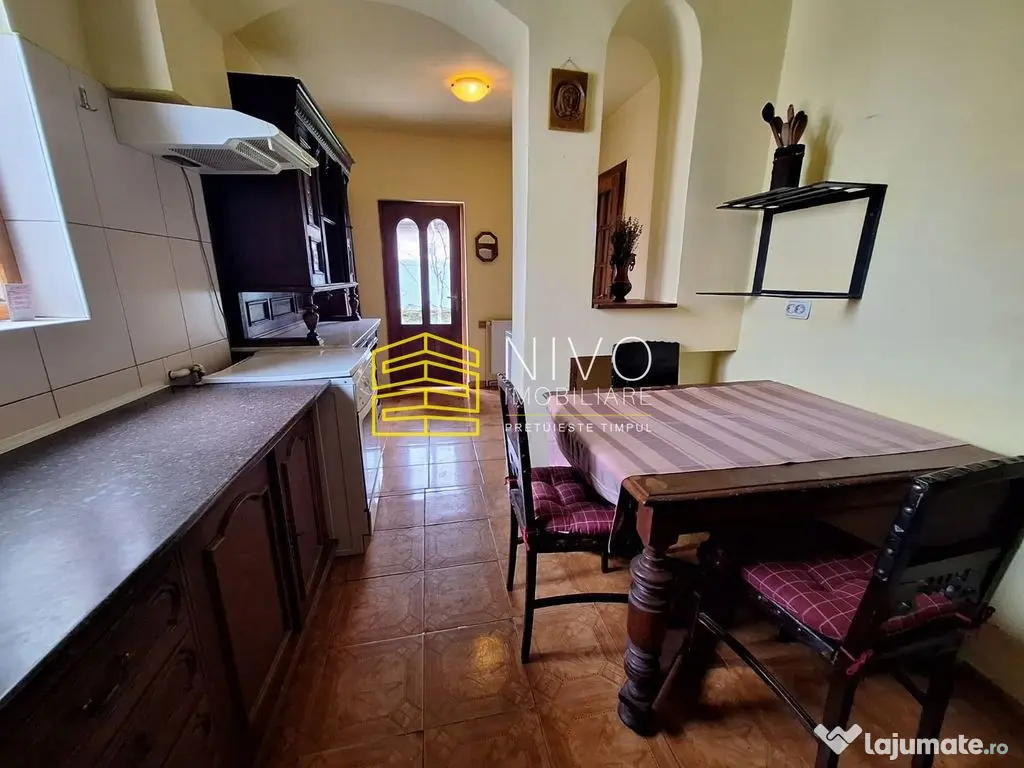 Casă singur în curte – Ungheni – Zona Gării 