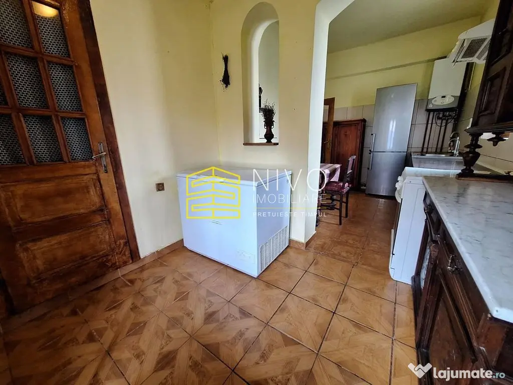 Casă singur în curte – Ungheni – Zona Gării 