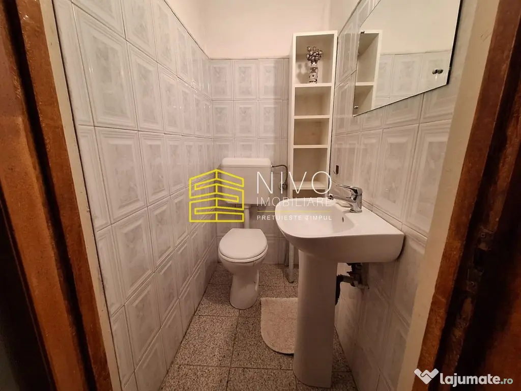 Casă singur în curte – Ungheni – Zona Gării 