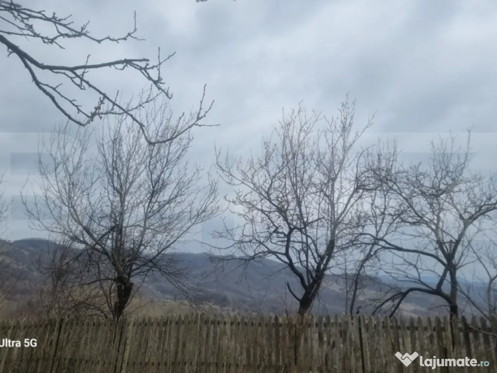 TEREN INTRAVILAN VEDERE PANORAMICA La 2 km de Manastirea CRA 