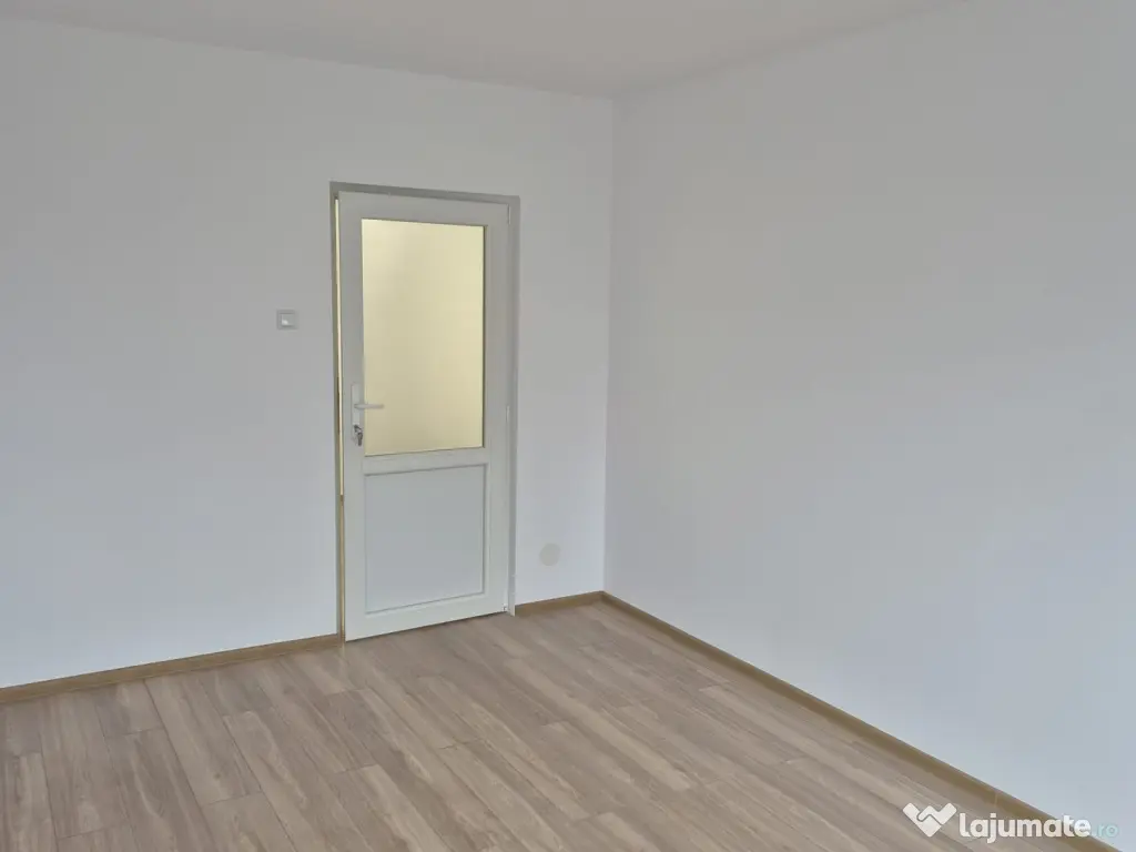 inchiriez garsoniera nou renovata pentru birou 