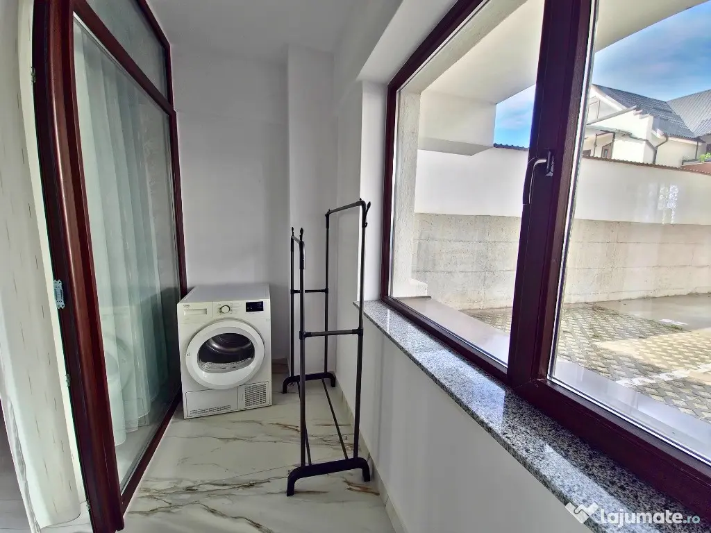 DE INCHIRIAT - 2 CAMERE, PARTER, LOC DE PARCARE INCLUS 