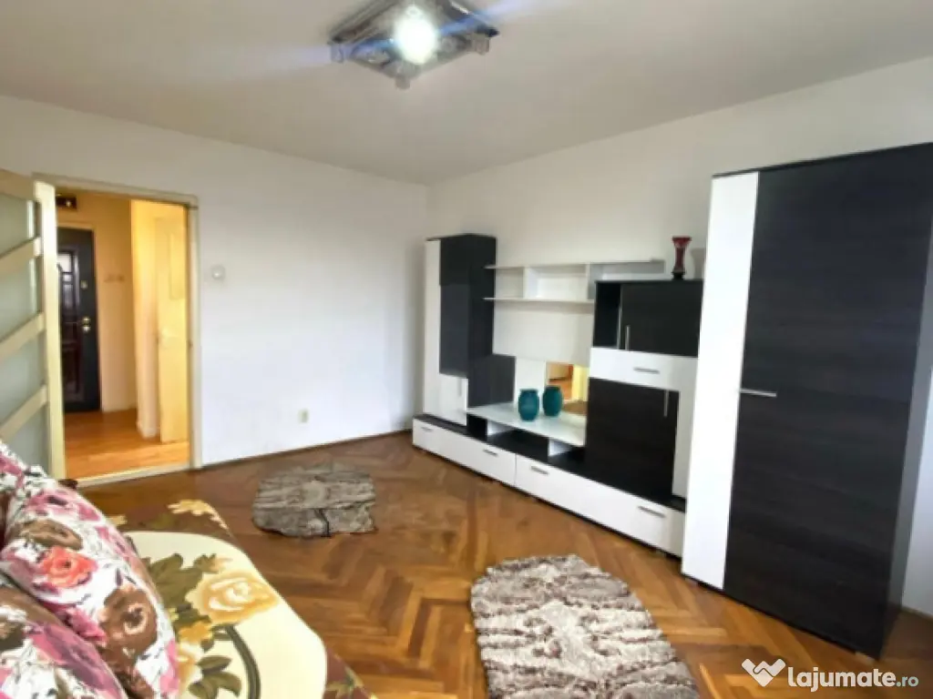 Apartament 2 camere decomantat , 50mp, Bld Carol, zona GARII 