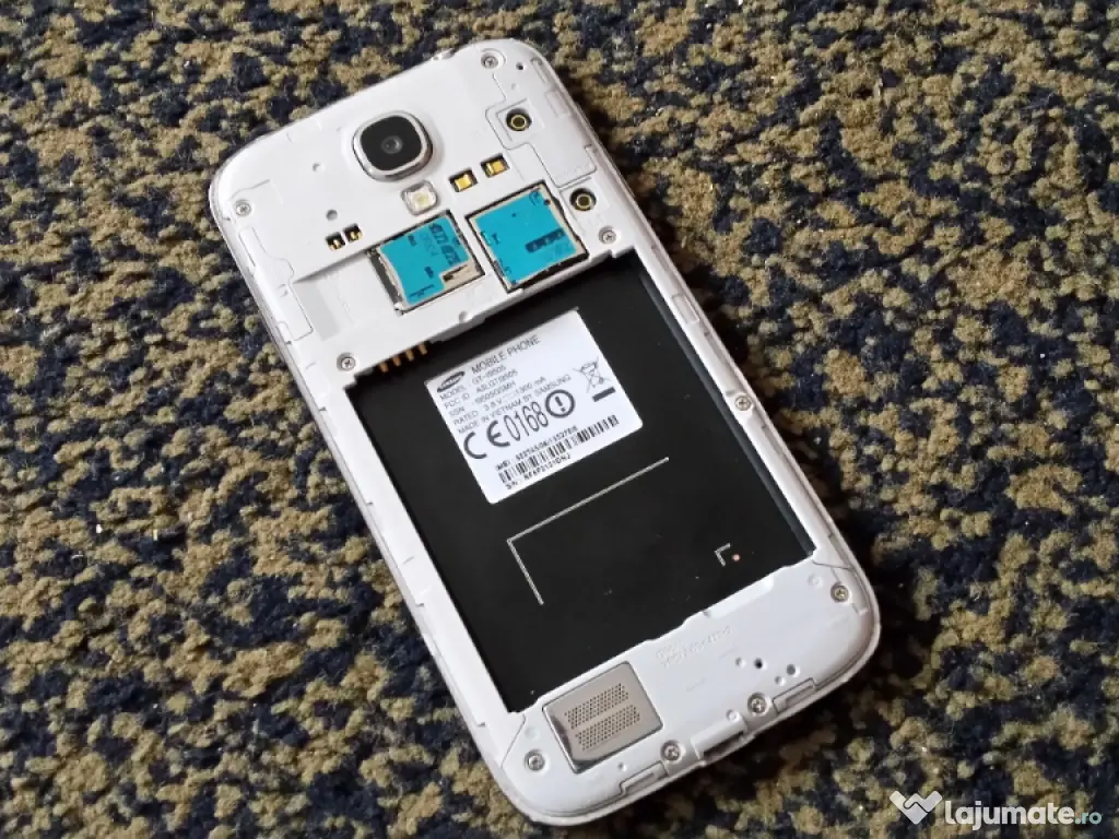 Samsung Galaxy S4 GT-I9505 original cu display spart.