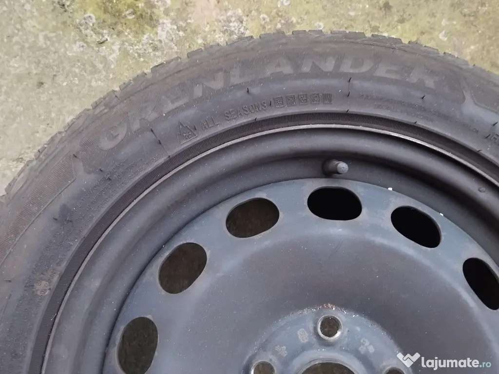 Cauciucuri all season 