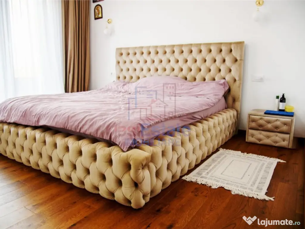 Casa intr-o zona linistita cu garaj si teren-1091 mp 