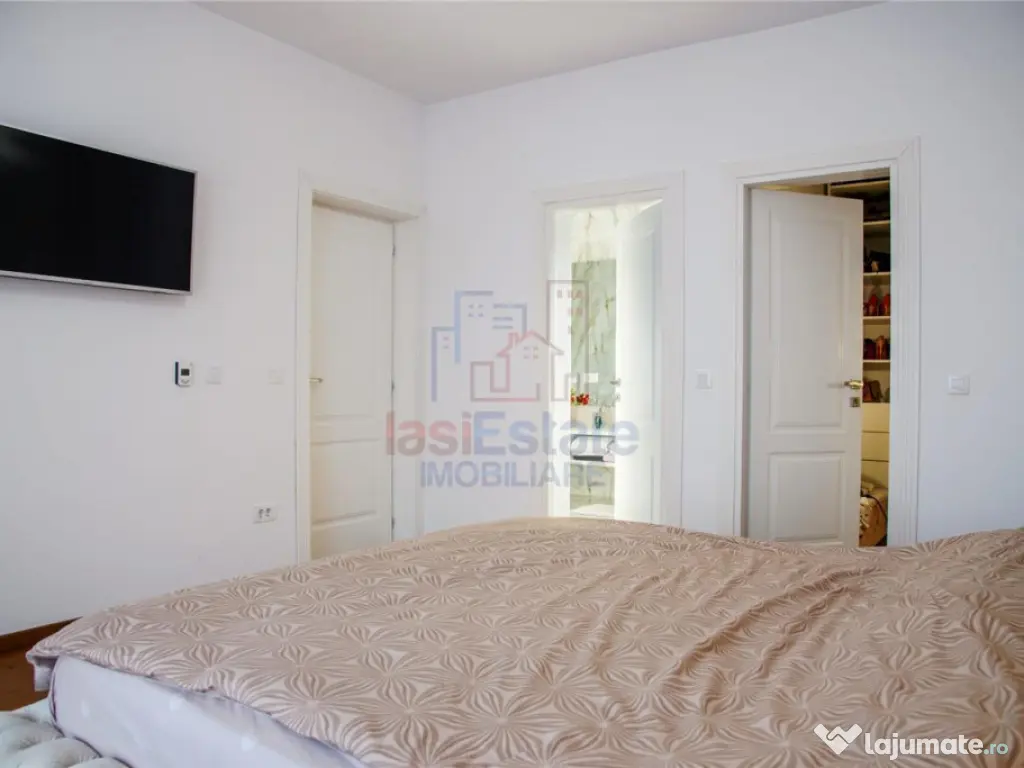 Casa intr-o zona linistita cu garaj si teren-1091 mp 