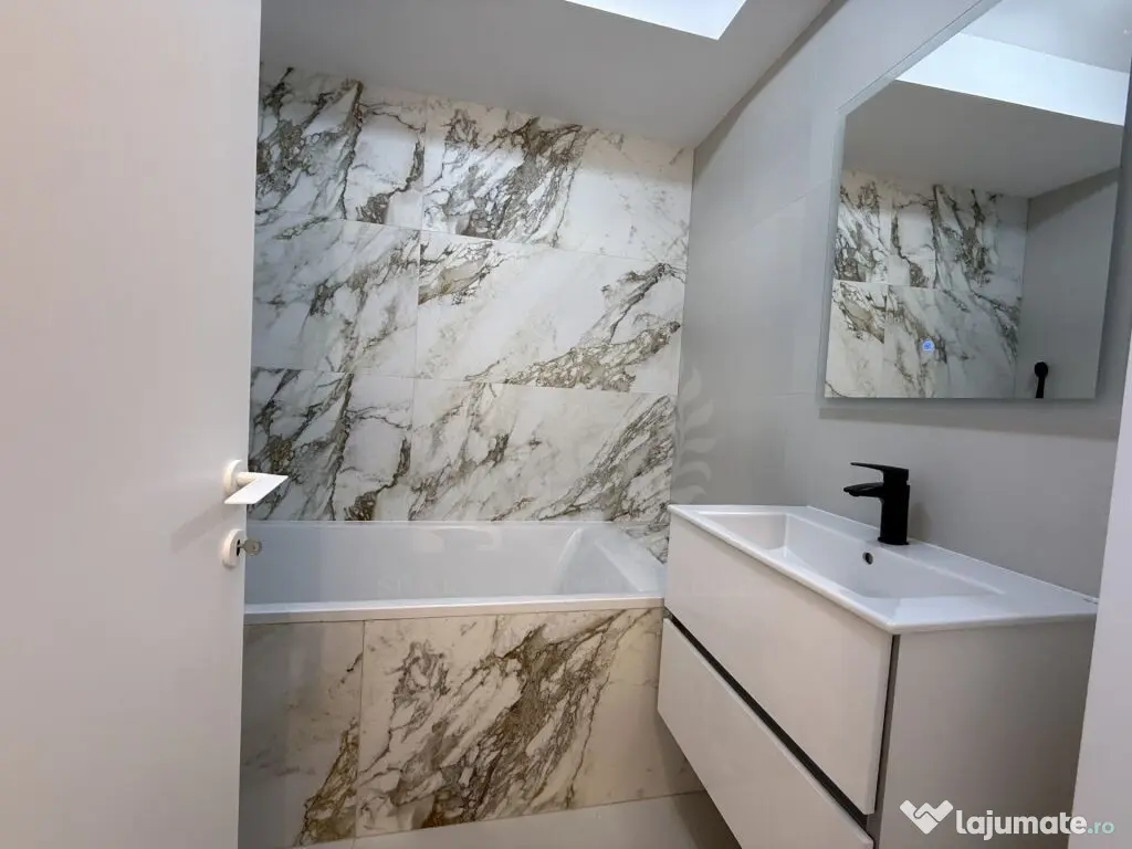 Apartament 3 camere, prima închiriere, ultracentral/ 