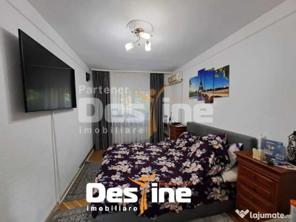 MIRCEA CEL BATRAN, Apartament 2 camere, decomandat, 109.900