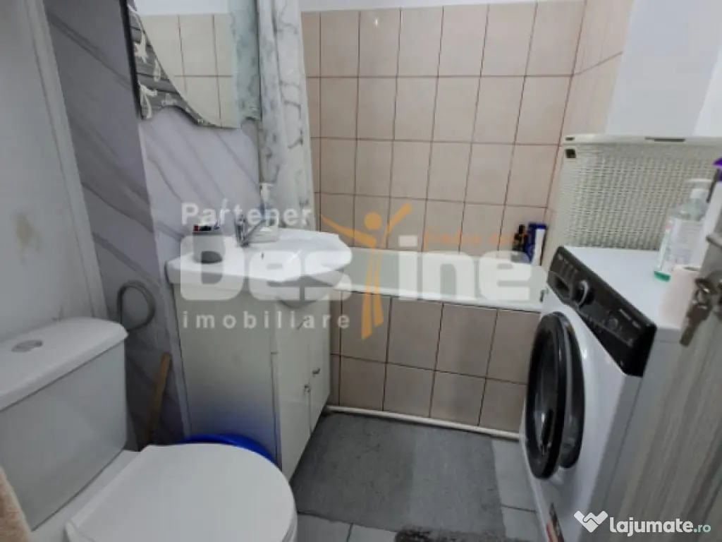 MIRCEA CEL BATRAN, Apartament 2 camere, decomandat, 109.900